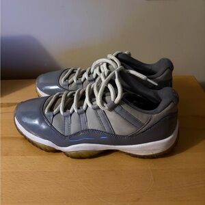 Nike Jordan 11 Retro Low Cool Grey Mens Size 8 Basketball Shoes 528895-003